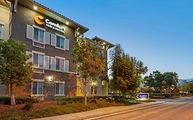 Comfort Inn&Suites Near Ontario Airport